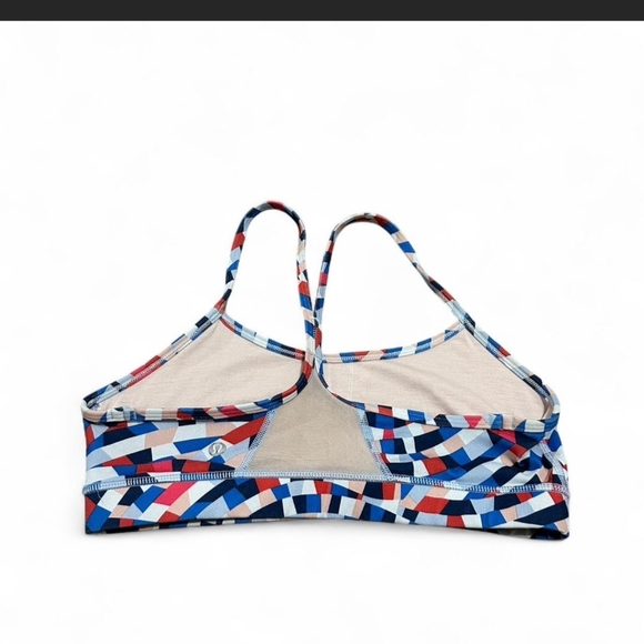 Lululemon Abstract Pattern Racerback Wireless Sports Bra Size 8 Pre Owned - Picture 2 of 4
